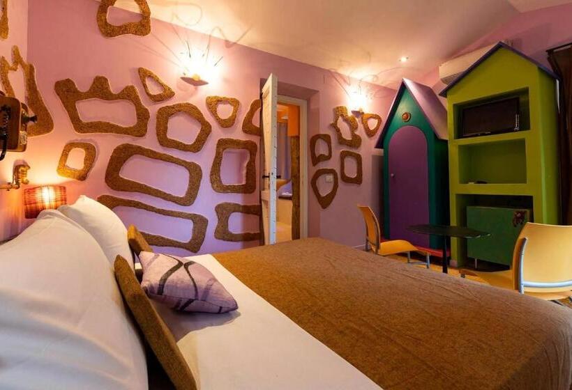 בית מלון כפרי Ille Roif Resort&spa