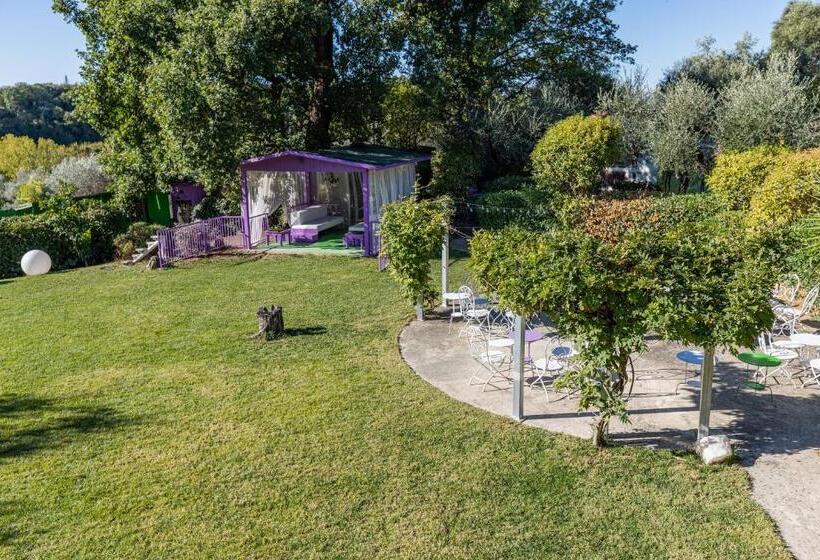 בית מלון כפרי Ille Roif Resort&spa