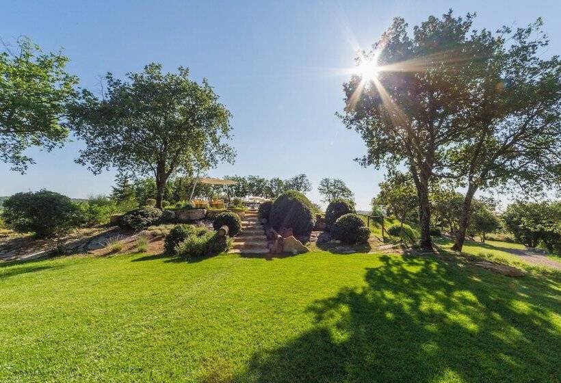 فندق Villa Di Capovento