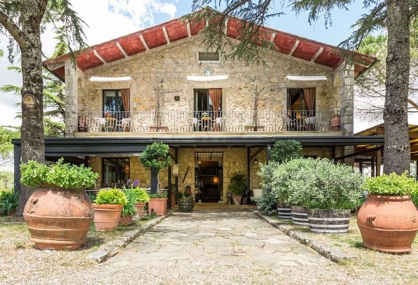 فندق Villa Di Capovento