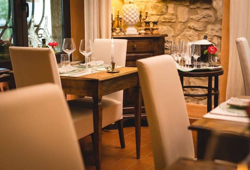 فندق Villa Di Capovento