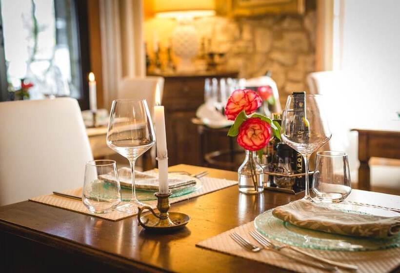 فندق Villa Di Capovento