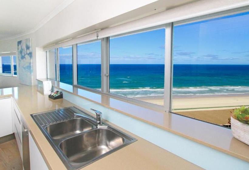 Narrowneck Court Holiday Apartments