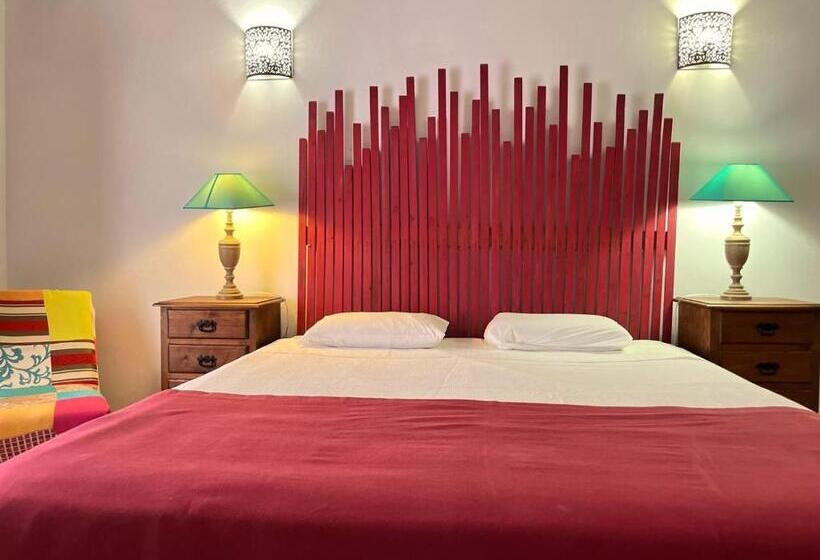 Пансион Agro Turismo Monte Da Galega