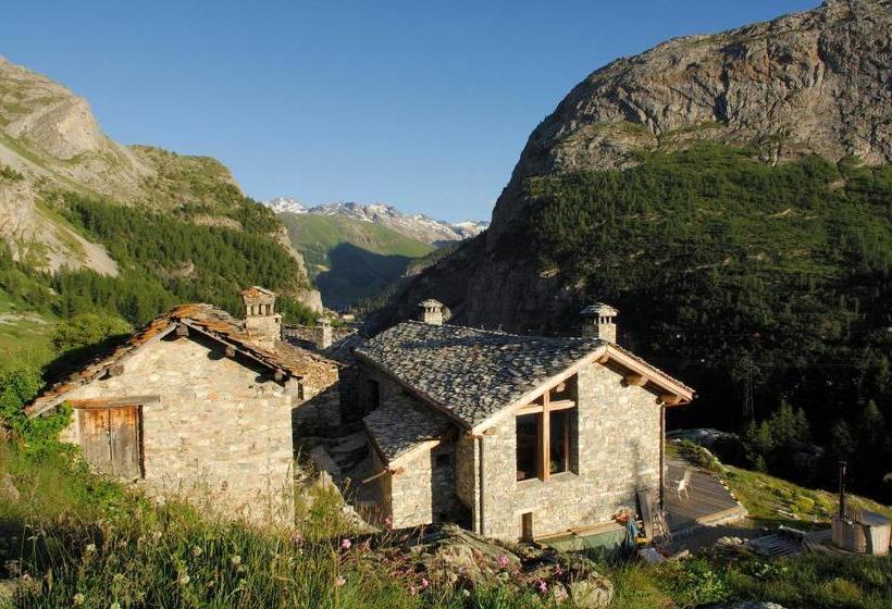 بنسيون Chalet Colinn
