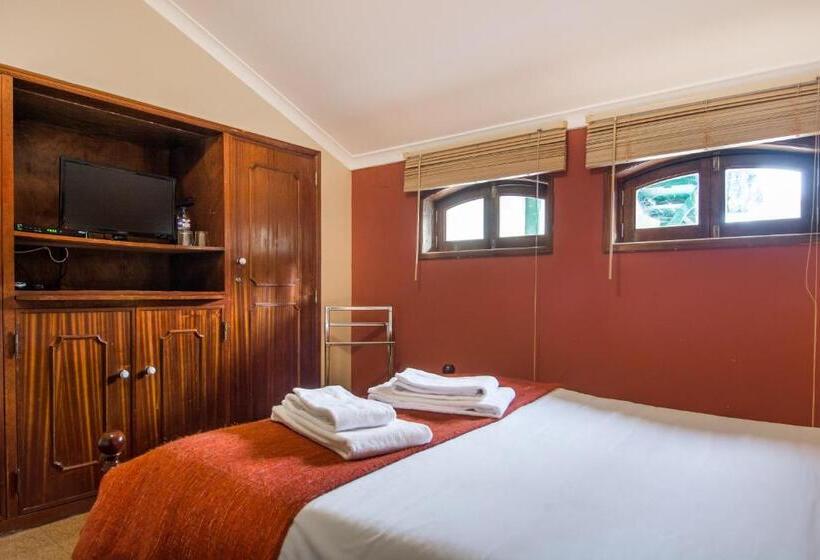 پانسیون Chalet Relogio Guesthouse