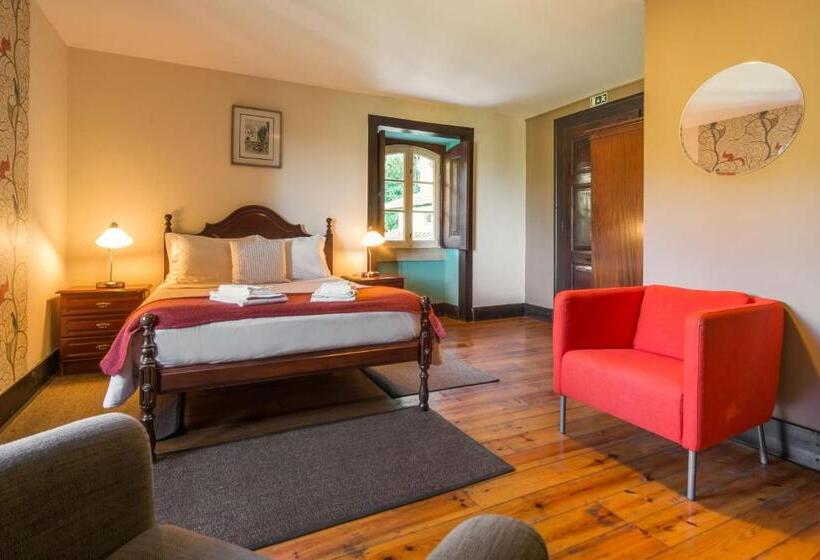 پانسیون Chalet Relogio Guesthouse