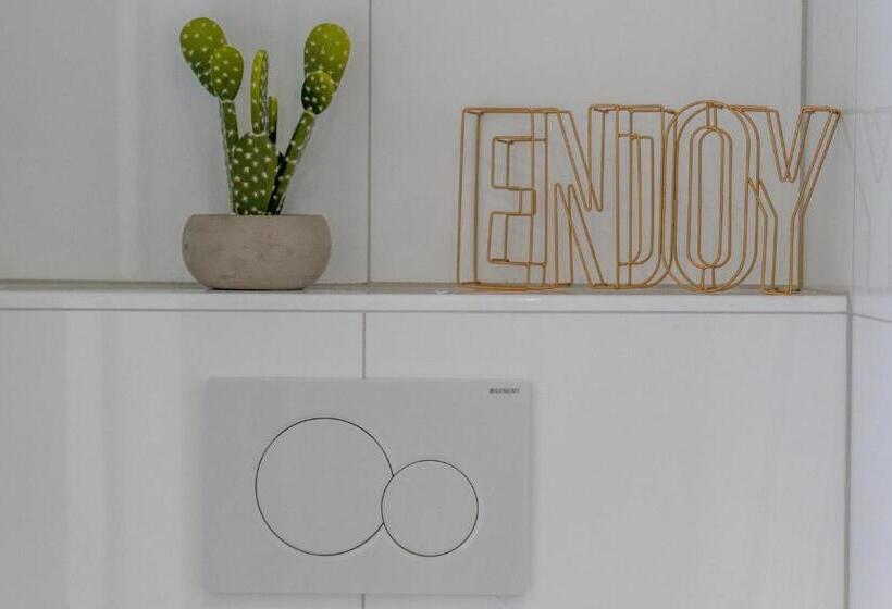 膳宿费 Duinlust Dishoek