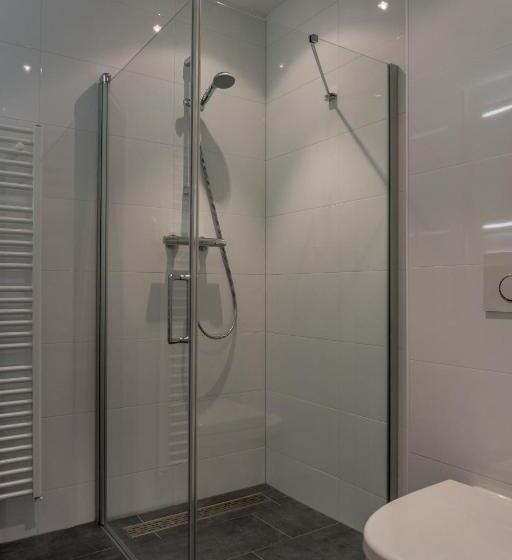 膳宿费 Duinlust Dishoek