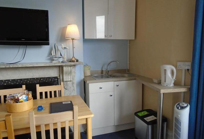 ペンション The Florian