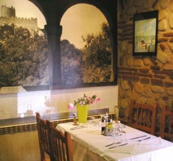 بنسيون Fonda Joan