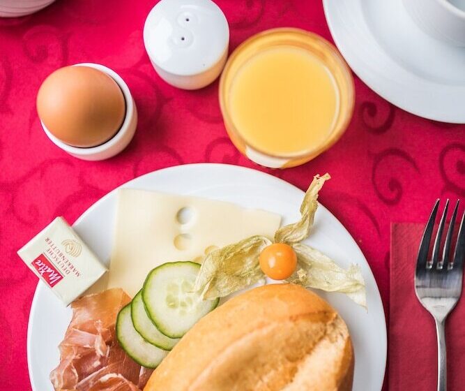 پانسیون Gästehaus Bakker