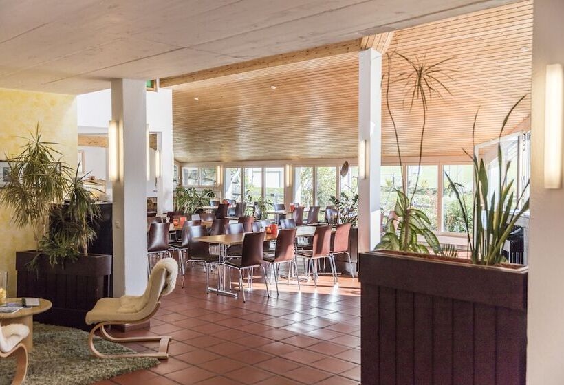 ペンション Gästehaus Convict Zuoz