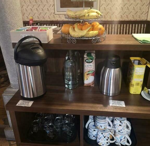 پانسیون Apartments Furman Self Check In