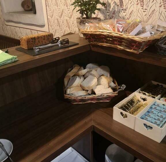 پانسیون Apartments Furman Self Check In