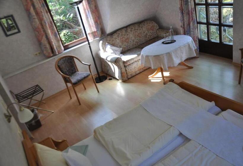 פנסיון Gutsschänke Sennerhof