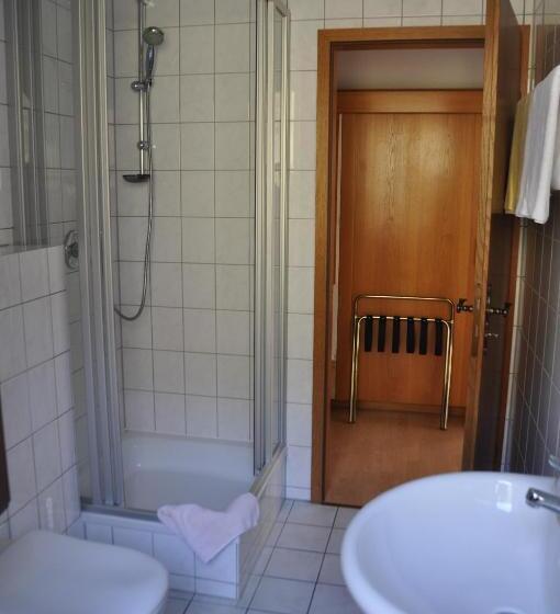 פנסיון Gutsschänke Sennerhof