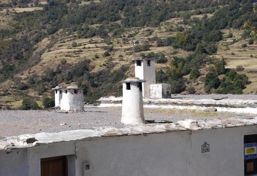 פנסיון Hostal El Cascapeñas De La Alpujarra