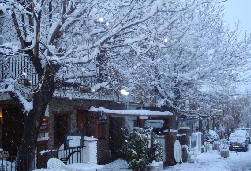 פנסיון Hostal El Cascapeñas De La Alpujarra