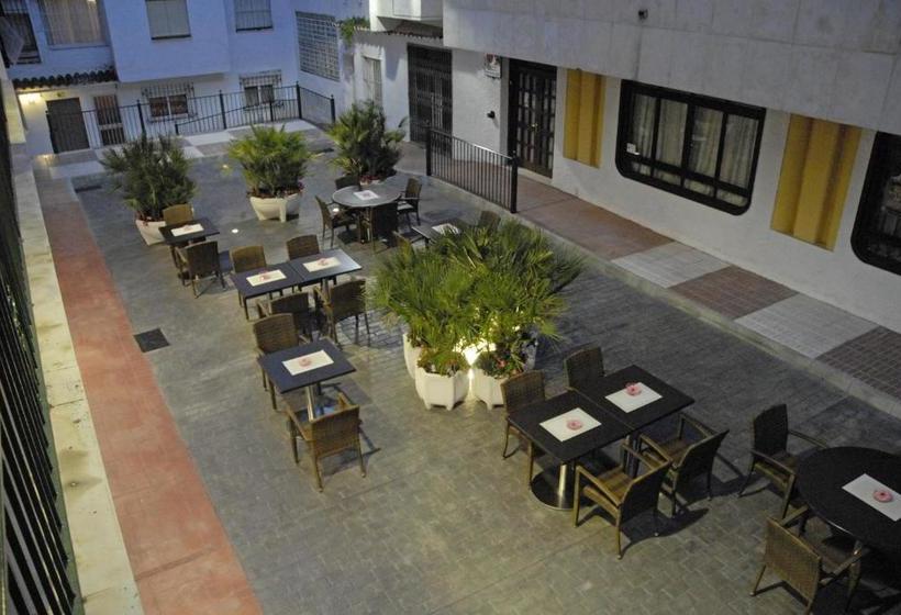 膳宿费 Hostal El Labrador