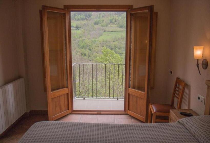 펜션 Hostal Les Roquetes