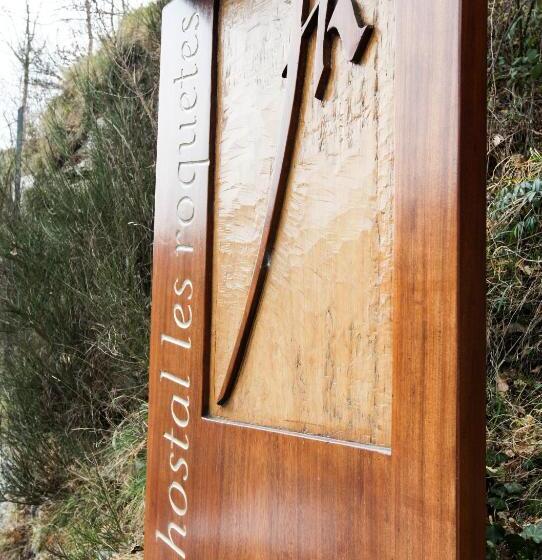 펜션 Hostal Les Roquetes