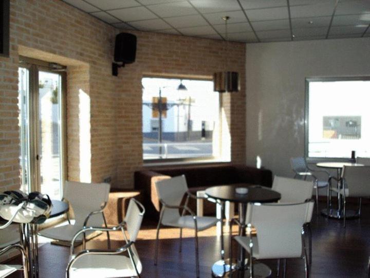 פנסיון Hostal Sabana