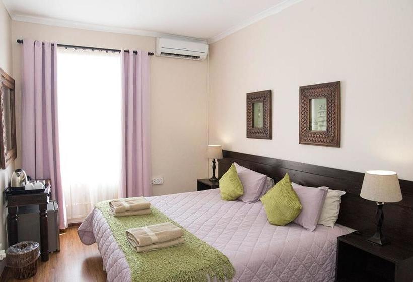 بنسيون Jaybay House