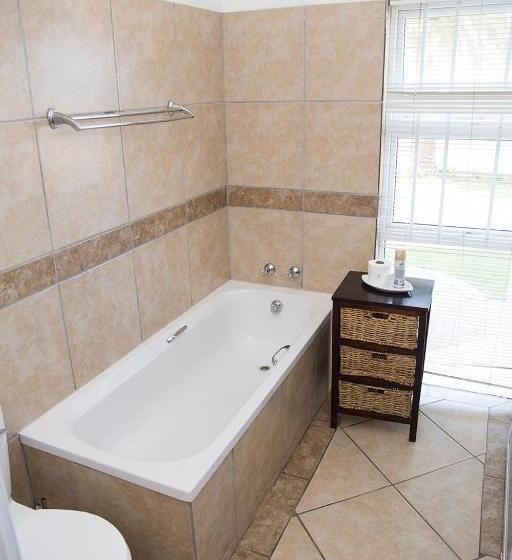 بنسيون Jaybay House