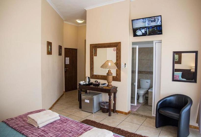 بنسيون Jaybay House