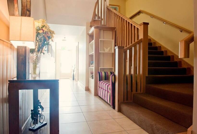 بنسيون Kinvara Guesthouse