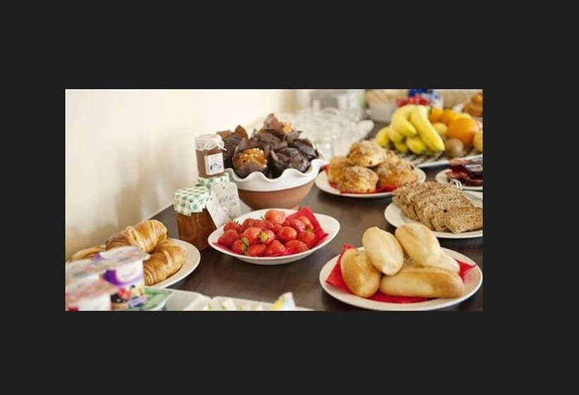 بنسيون Kinvara Guesthouse