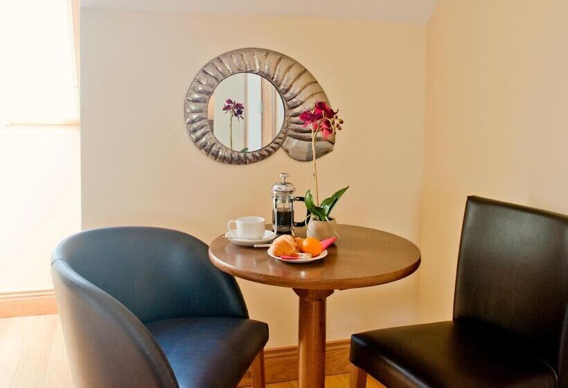 פנסיון Kinvara Guesthouse