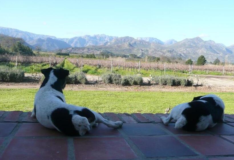 پانسیون Klein Waterval Riverside Lodge