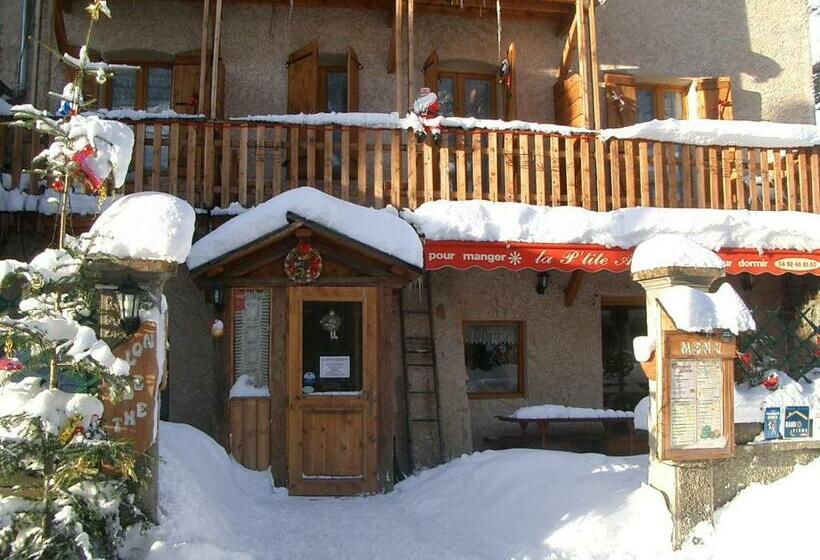 פנסיון La Ptite Auberge