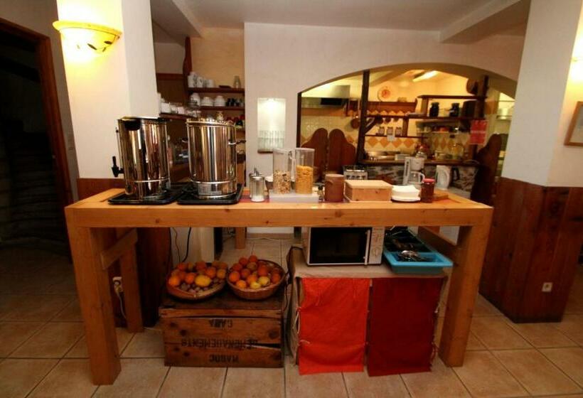 פנסיון La Ptite Auberge