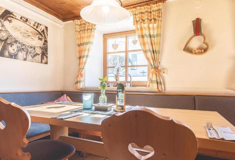 Пансион Boutique Hotel Restaurant & Spa Beim Lipp