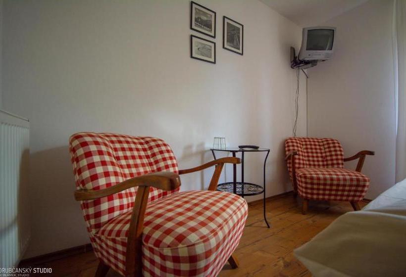 پانسیون Penzion Muran