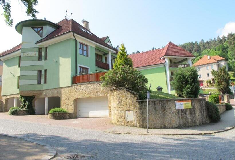 膳宿费 Penzion Stella