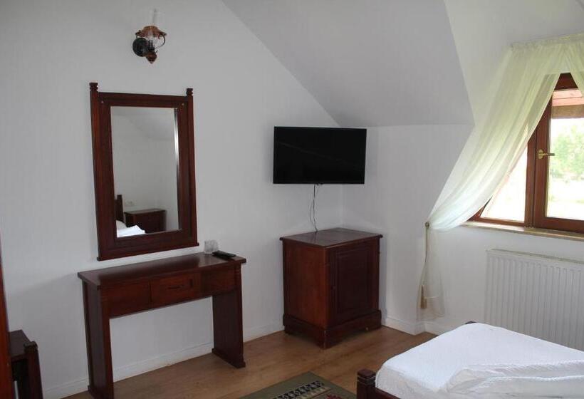 פנסיון Perla Muresului