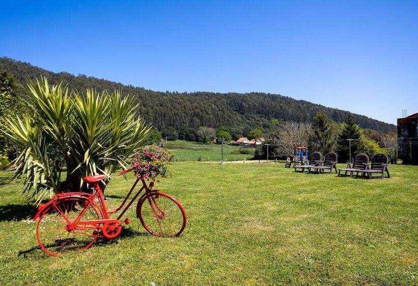 بنسيون Posada El Trasmerano