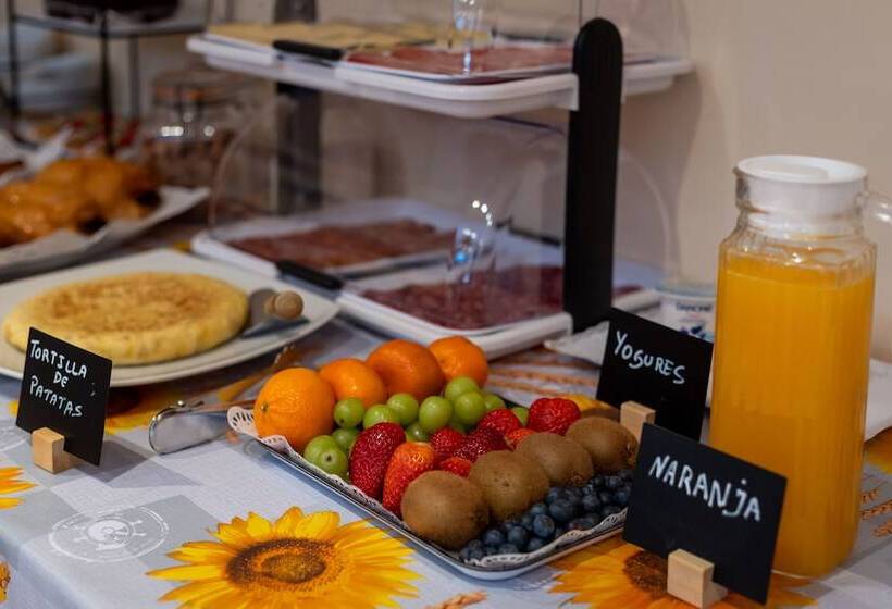 بنسيون Posada El Trasmerano