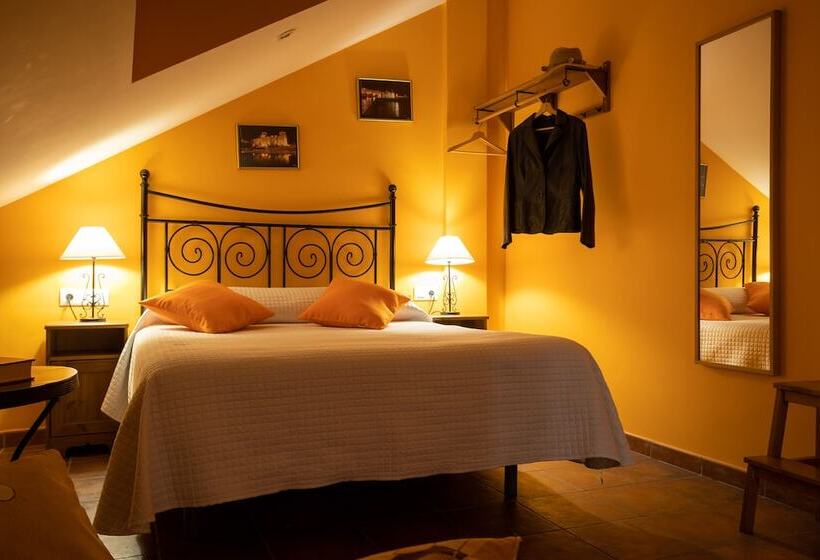 بنسيون Posada El Trasmerano