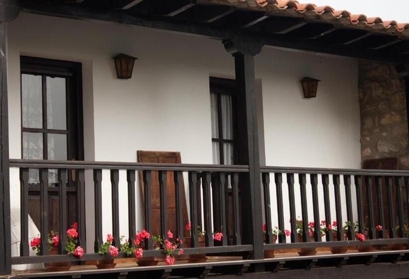 펜션 Posada Mellante