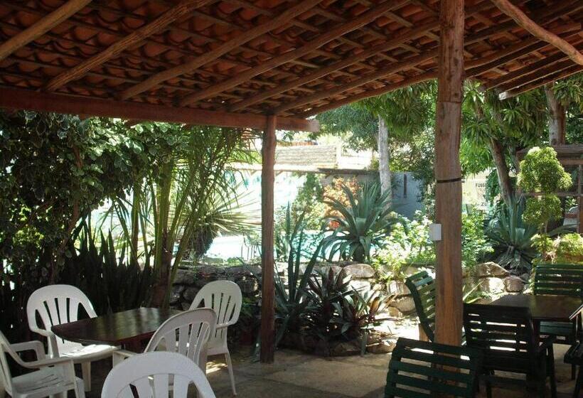 פנסיון Pousada Chalé Suiço