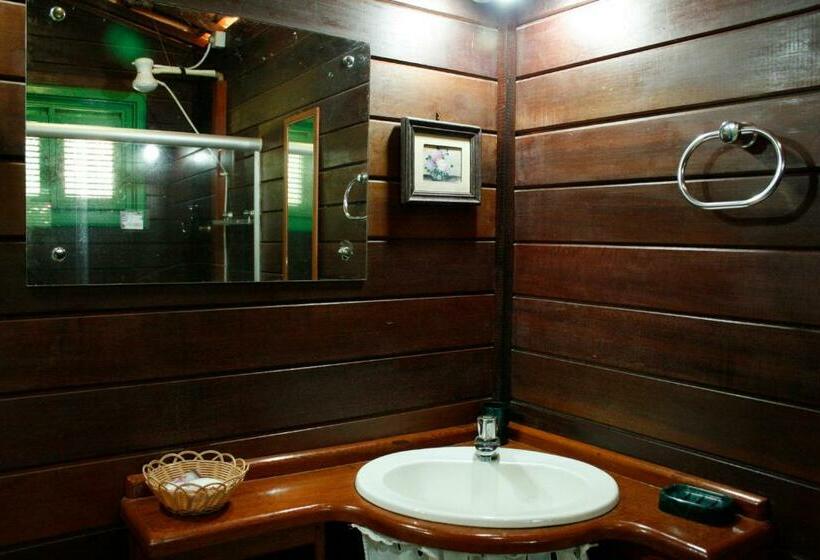 پانسیون Pousada Cultural Canto Dos Poetas