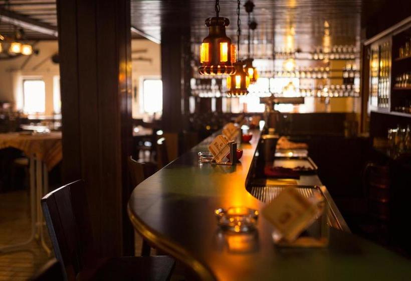 펜션 Reichsschenke Zum Ritter Götz Garni