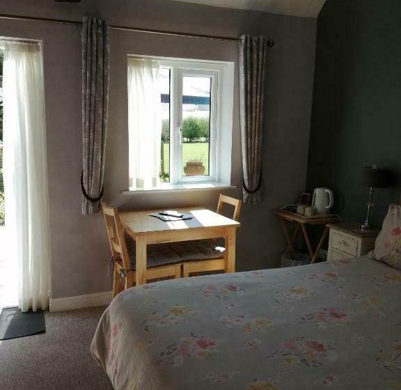 Пансион Risley Guest House