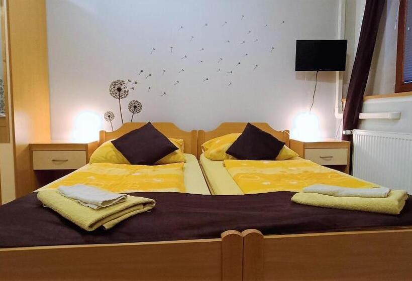 پانسیون Apartments Furman Self Check In