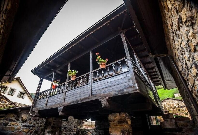 פנסיון Núcleo De Turismo Rural La Corte